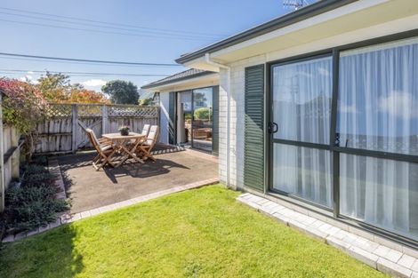 Photo of property in 20a Hira Street, Waikanae, 5036