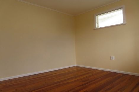 Photo of property in 60 Beazley Avenue, Paparangi, Wellington, 6037