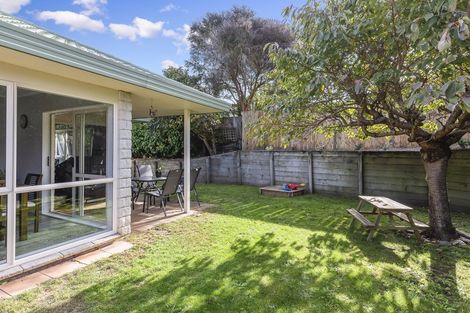 Photo of property in 20 Sunburst Court, Paraparaumu Beach, Paraparaumu, 5032