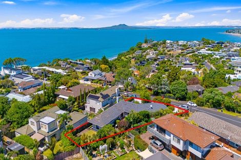 Photo of property in 36 Montgomery Avenue, Rothesay Bay, Auckland, 0630