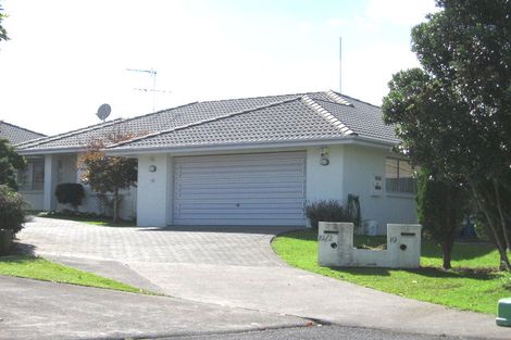 Photo of property in 2/19 Kentville Place, Somerville, Auckland, 2014