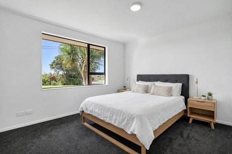 Photo of property in 40 Rona Road, Brixton, Waitara, 4382