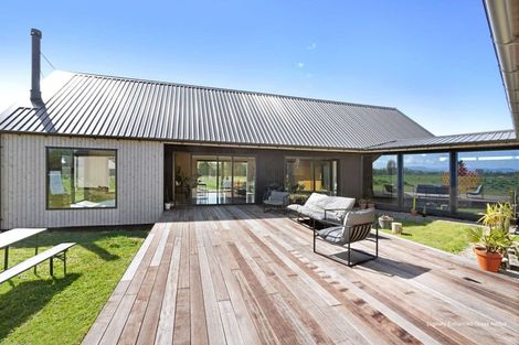 Photo of property in 82 Queens Avenue, Waikuku Beach, 7402