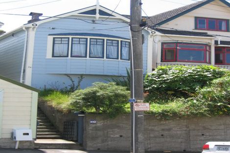 Photo of property in 26 Rolleston Street, Mount Cook, Wellington, 6021