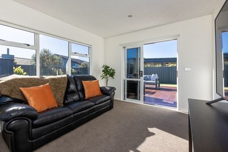 Photo of property in 5 Waitaki Way, Poraiti, Napier, 4112