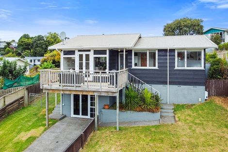Photo of property in 3 Granby Place, Westown, New Plymouth, 4310