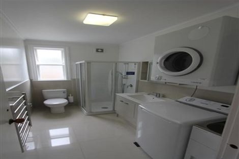 Photo of property in 360-362 Adelaide Road, Newtown, Wellington, 6021