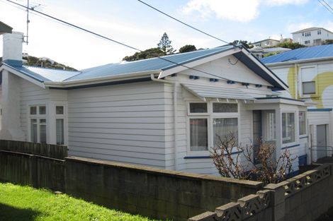 Photo of property in 32 Wellington Road, Hataitai, Wellington, 6021