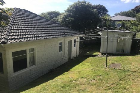Photo of property in 2 Chester Road, Tawa, Wellington, 5028