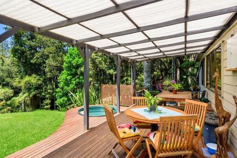 Photo of property in 128 Bodhisattva Road, Waitoki, Silverdale, 0994