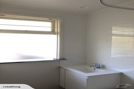 Photo of property in 115 Wallace Road, Mangere Bridge, Auckland, 2022