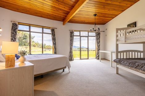 Photo of property in 24 Paetawa Road, Peka Peka, Waikanae, 5391