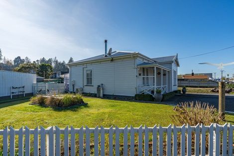 Photo of property in 2 Miriama Street, Taumarunui, 3920