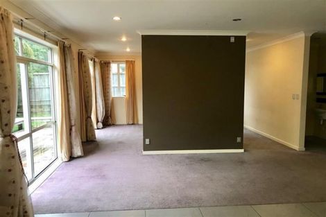 Photo of property in 20 Cherrywood Crescent, Northpark, Auckland, 2013