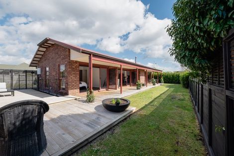 Photo of property in 10 Fendalton Drive, Rototuna, Hamilton, 3210