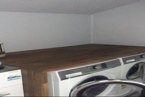 Photo of property in 42a Hill Street, Onehunga, Auckland, 1061