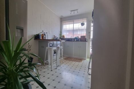 Photo of property in 2/12 Jillett Street, Titahi Bay, Porirua, 5022