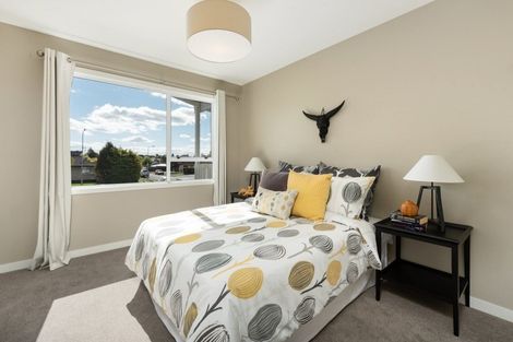 Photo of property in 27 Hillcrest Road, Otumoetai, Tauranga, 3110