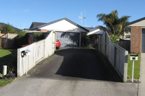 Photo of property in 13 Northmeadow Drive, Rototuna, Hamilton, 3210