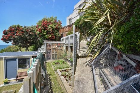 Photo of property in 2b Second Beach Road, Saint Clair, Dunedin, 9012