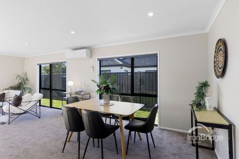 Photo of property in 40 Te Kaeaea Crescent, Wallaceville, Upper Hutt, 5018