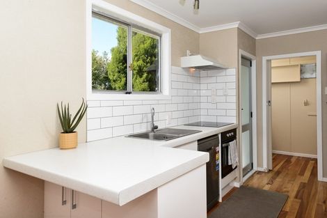 Photo of property in 16 Forth Crescent, Glenview, Hamilton, 3206