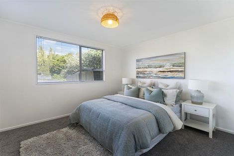 Photo of property in 5 Gallony Avenue, Massey, Auckland, 0614