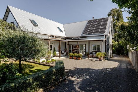 Photo of property in 33 Rexwood Street, Carterton, 5713