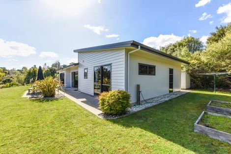 Photo of property in 44 Pine Hill Road, Ruby Bay, Upper Moutere, 7173