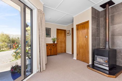 Photo of property in 309 Ellis Wallace Road, Eskdale, Napier, 4182