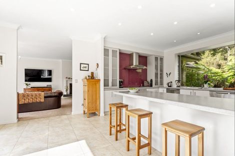 Photo of property in 16 Mccallum Drive, Sandspit, Warkworth, 0982