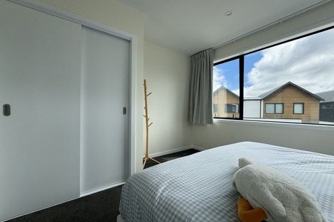 Photo of property in 1 Glen Evans Crescent, Fairfield, Lower Hutt, 5011