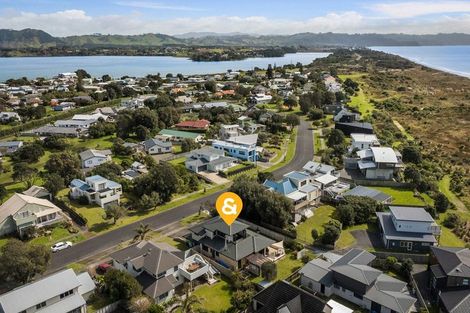 Photo of property in 35 Papaunahi Road, Bowentown, Katikati, 3177