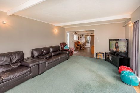 Photo of property in 41 Liverpool Street, Levin, 5510