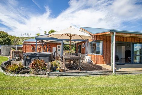 Photo of property in 2708 Kaipara Coast Highway, Glorit, Warkworth, 0984