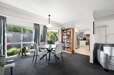 Photo of property in 30a Harrowfield Drive, Harrowfield, Hamilton, 3210