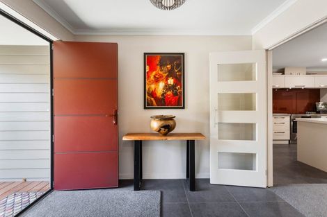 Photo of property in 18 Sunhaven Cove, Cromwell, 9310