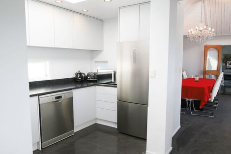 Photo of property in 29 The Track, Plimmerton, Porirua, 5026