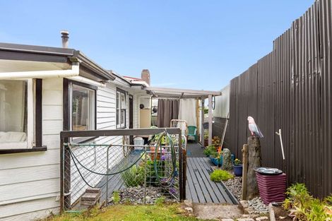 Photo of property in 11 Gordon Road, Western Heights, Rotorua, 3015