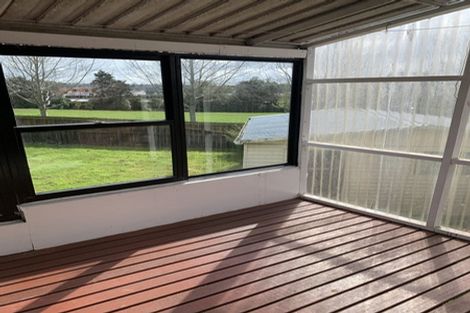 Photo of property in 7 Locket Road, Glenfield, Auckland, 0629