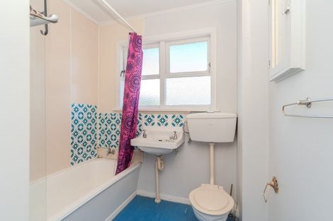 Photo of property in Wellway Flats, 45 Mcparland Street, Ebdentown, Upper Hutt, 5018