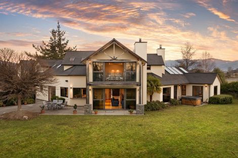 Photo of property in 1 Scott Terrace, Cromwell, 9310