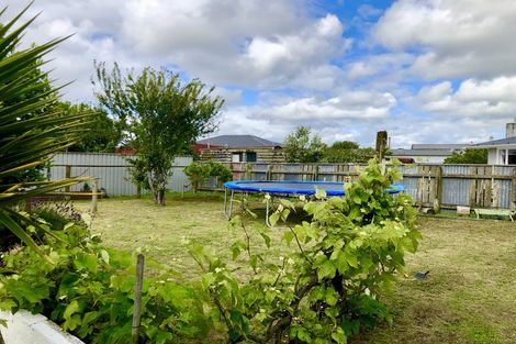 Photo of property in 14 Moore Avenue, Tawhero, Whanganui, 4501