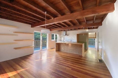 Photo of property in 221 Titirangi Road, Titirangi, Auckland, 0604