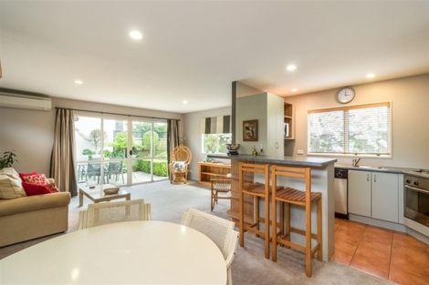 Photo of property in 42 Dover Street, St Albans, Christchurch, 8014