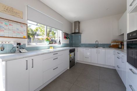 Photo of property in 24 Mill Road, Clive, 4102