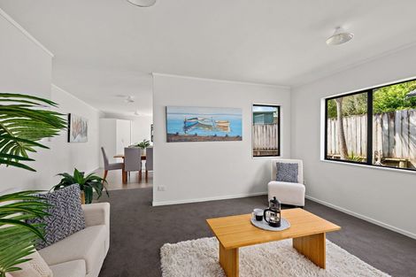 Photo of property in 2/8 Centennial Park Road, Wellsford, 0900