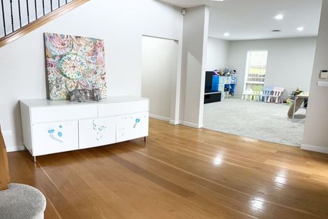 Photo of property in 68 Harrowglen Drive, Northcross, Auckland, 0630