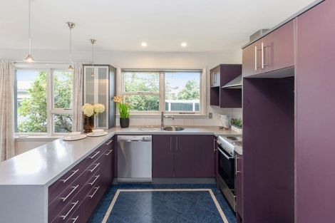 Photo of property in 11 Colina Street, Avonhead, Christchurch, 8042