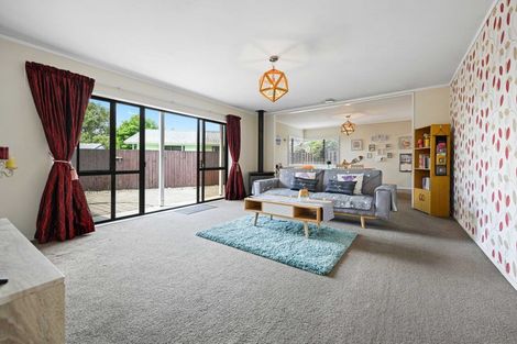 Photo of property in 37 Radiata Street, Fairview Downs, Hamilton, 3214